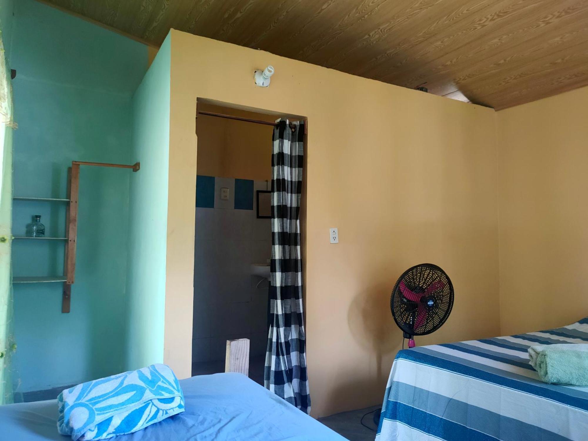 Guesthouse Island Escape South End Phòng bức ảnh