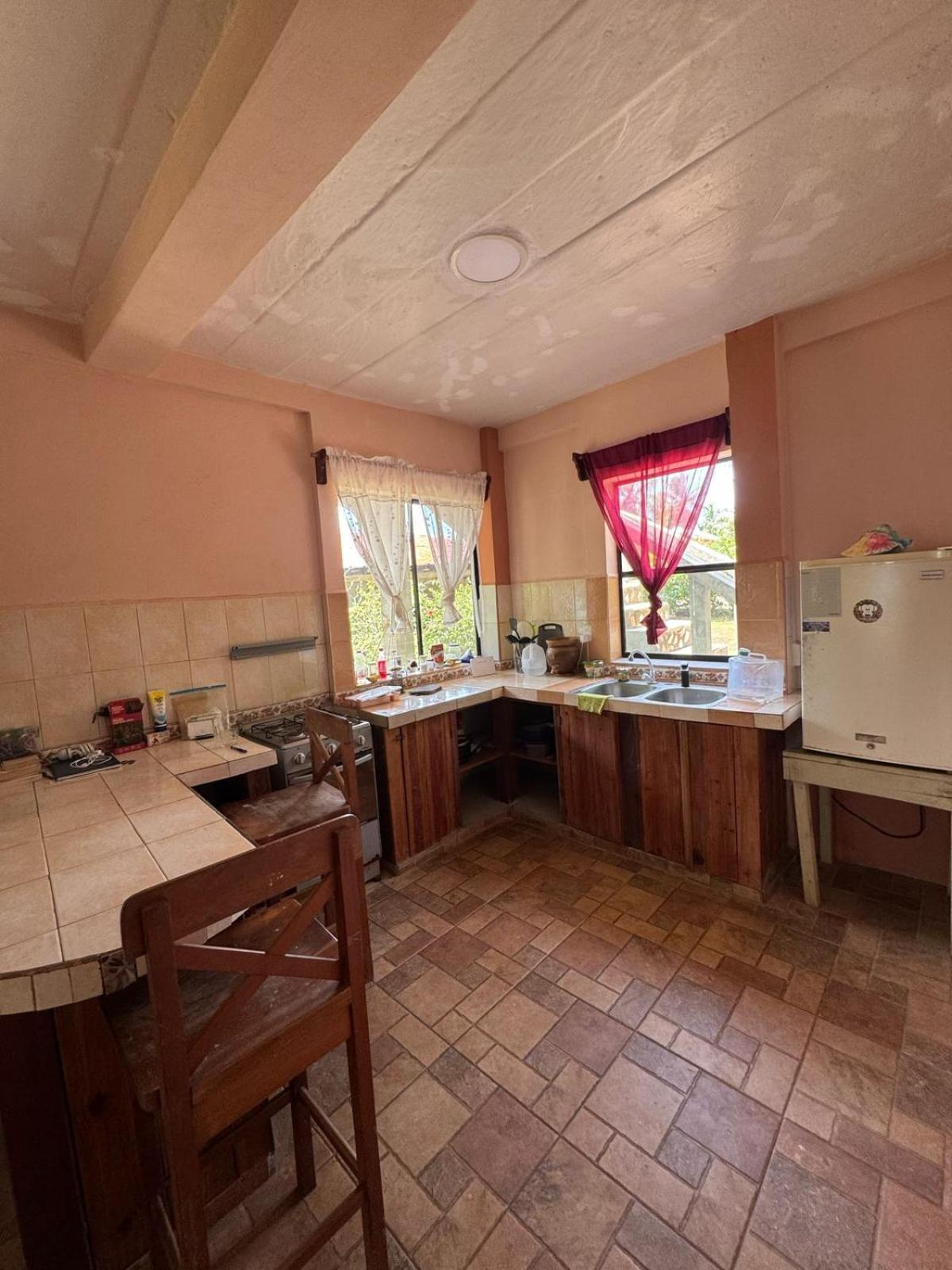 Guesthouse Island Escape South End Ngoại thất bức ảnh